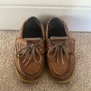Boys Sperry Size 9 Boat Shoe